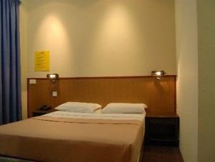 Madras Eminence Hotel Singapore Esterno foto